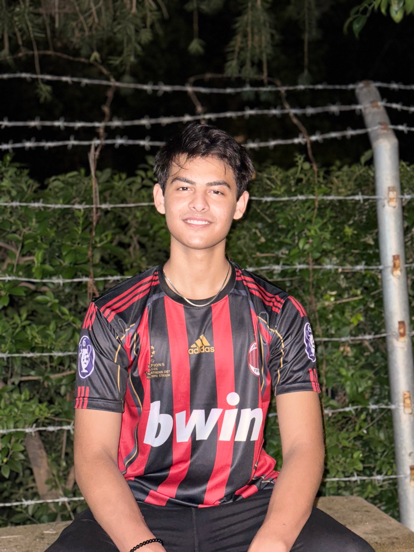 Forza Milan. Wear the Legacy.