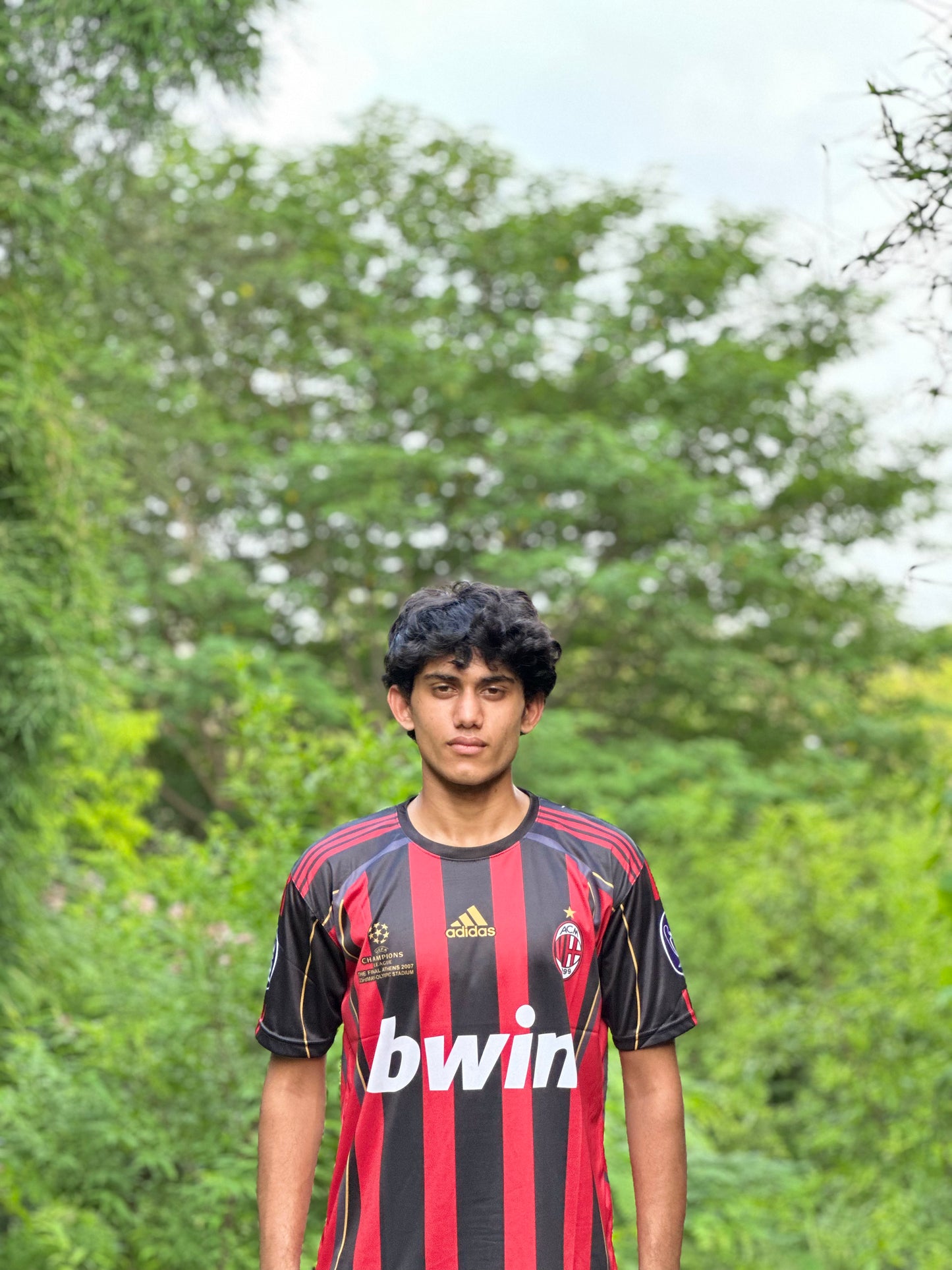 Forza Milan. Wear the Legacy.